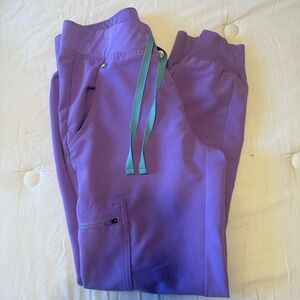 FIGS Zamora Jogger Scrub Pants